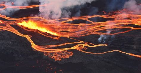 New video captures the lava flow from Mauna Loa | Just The News