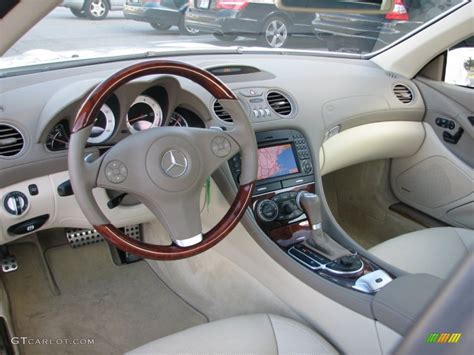 Stone Interior 2011 Mercedes-Benz SL 550 Roadster Photo #58324064 | GTCarLot.com