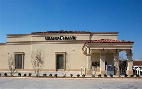 Grand Bank | Cowen Construction