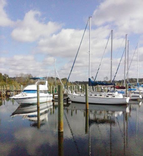 Freeport Marina offers full service boating accommodations - Walton Outdoors