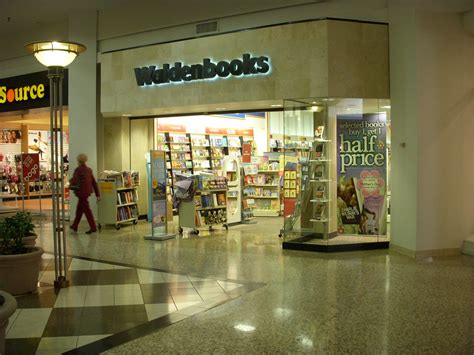 Waldenbooks at the mall : r/nostalgia