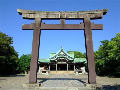 Hōkoku Shrine is one of several Toyokuni shrines built in honor of shogun Toyotomi Hideyoshi ...