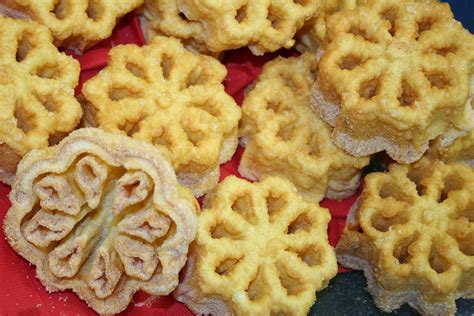 How to Make Scandinavian Rosette Cookies