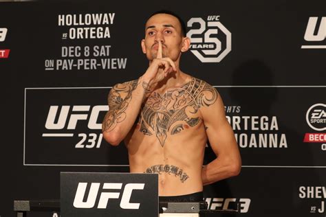 max-holloway-ufc-231-official-weigh-ins-1 | MMA Junkie