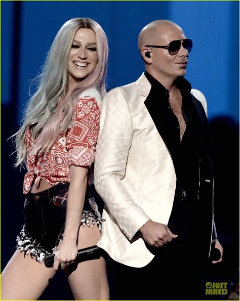 Ke$ha & Pitbull: 'Timber' AMAs 2013 Performance (Video)!: Photo 2999515 | Kesha, Pitbull Photos ...