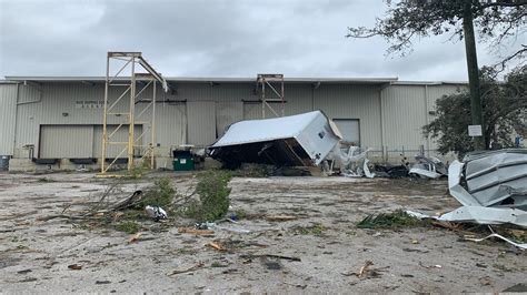 Tampa Bay tornado coverage: Damage reported in Pinellas County | wtsp.com