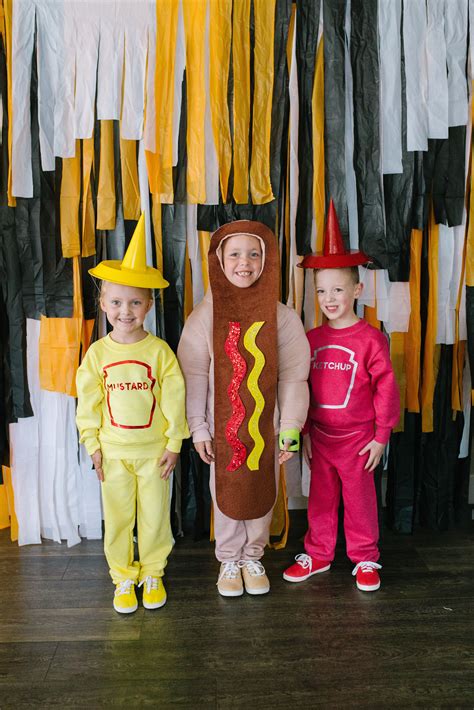 Funny Family Halloween Costumes: How to Make DIY Hot Dog, Ketchup & Mustard… | Funny family ...