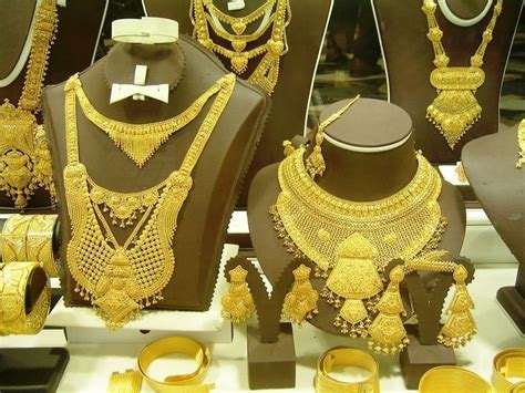 Best Gold Jewellery Designs In Dubai | Beautifu...