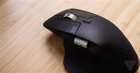 Logitech MX Master 3S review: everything just clicks - The Verge