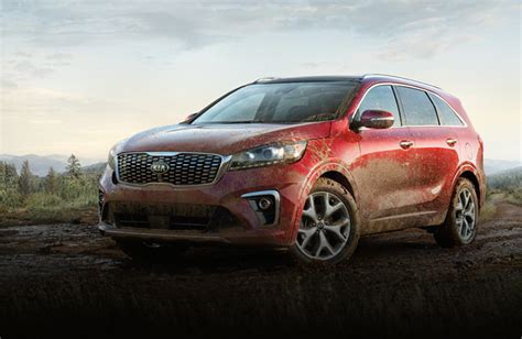 What’s the Difference Between a Crossover and an SUV?