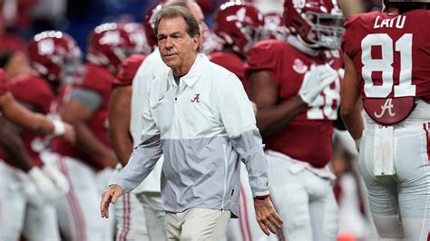 Legendary Alabama coach Nick Saban retiring | khou.com