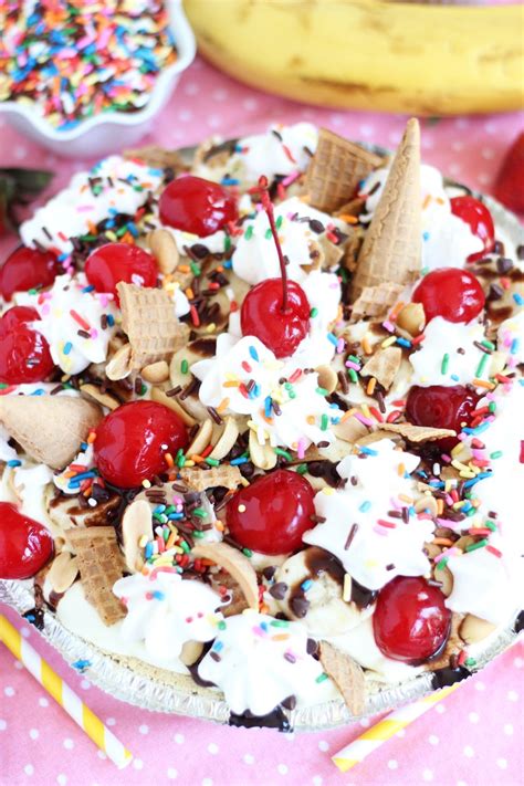 No Bake Banana Split Pie