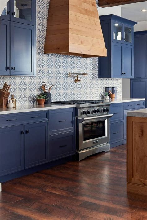 35+ Blue Cabinets With Granite Countertops Design Ideas