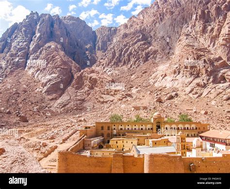 Mount horeb hi-res stock photography and images - Alamy