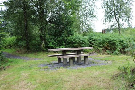 Outdoor Table at Glentrool Visitor... © Billy McCrorie :: Geograph ...