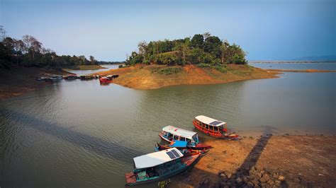 Kaptai Lake | | Attractions - Lonely Planet