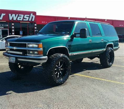 Pin by Donte Trimiew on Custom car audio in 2023 | Lifted chevy tahoe, Chevrolet tahoe, Chevy 4x4