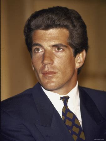 JFK Jr. 1960-1999 – The Old Money Book