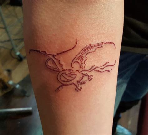 Smaug tattoo #lotr #dragon #tattoo #geek | Lotr tattoo, Smaug tattoo ...