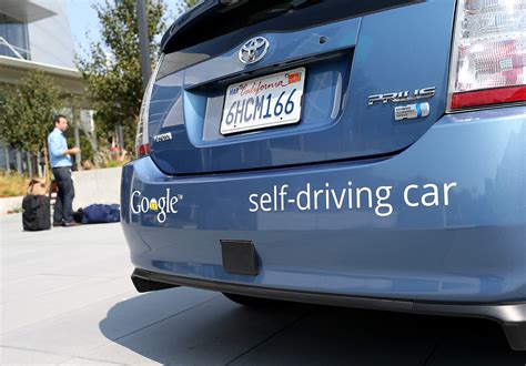 Google's Self-Driving Car: 5 Fast Facts You Need to Know