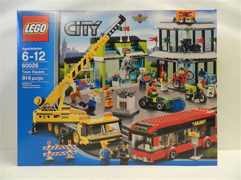 *NEW* LEGO City Town Square 60026 NISB Sealed Retired Discontinued ...