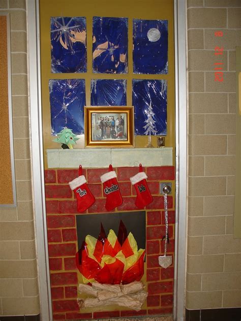 Christmas Door Decorations For Home 2023 New Latest List of | Christmas Eve Outfits 2023