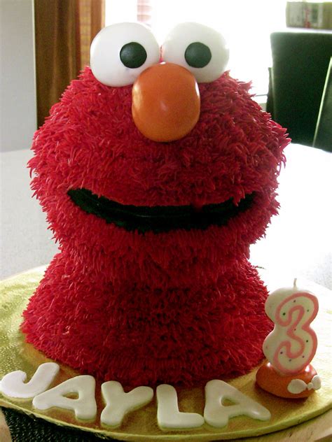 3 Dimensional Elmo Cake