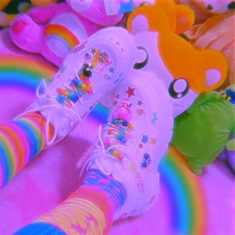 𝐣𝐞𝐨𝐧𝐢𝐮𝐱 ᝰ. | Rainbow aesthetic, Aesthetic indie, Indie girl