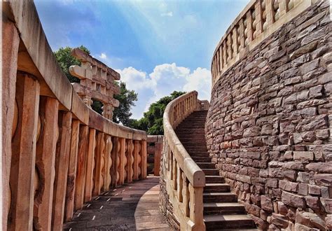 Sanchi Stupa Historical Facts and Pictures | The History Hub