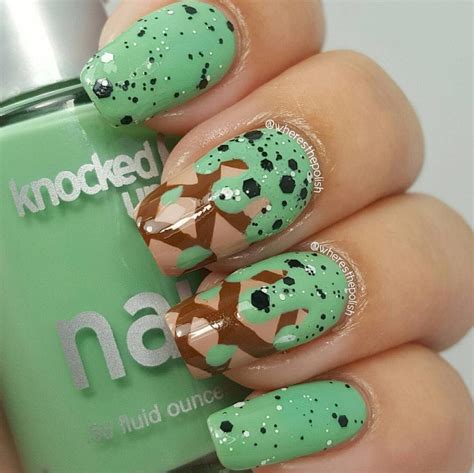 MINT NAILS | BEAUTY