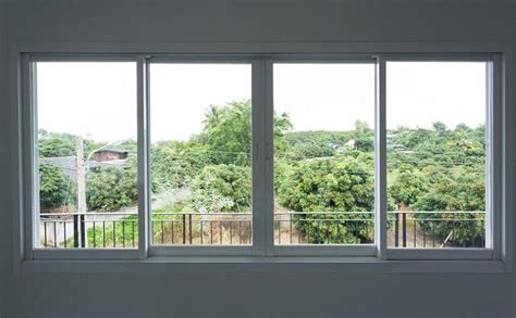 How to find the best window glass design in India?