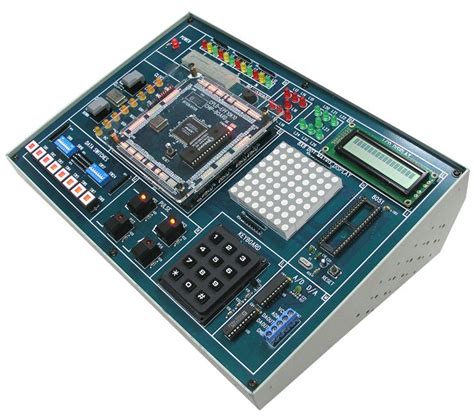 CPLD/FPGA Digital Logic Circuit Design Experimental