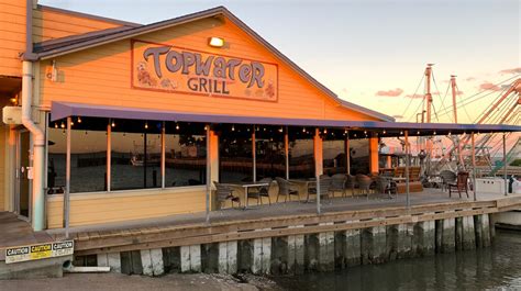 The Texas Bucket List – Topwater Grill in San Leon