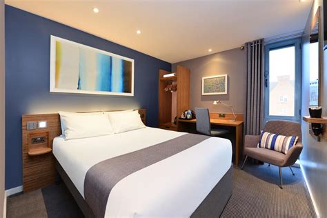 Cheap Hotel in Galway - Travelodge Hotel Galway