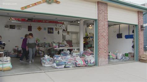 Firehouse Quilts makes quilts for Marshall Fire survivors | 9news.com