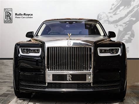 For sale : Rolls-Royce Phantom EWB - H.R. Owen - United Kingdom - For ...