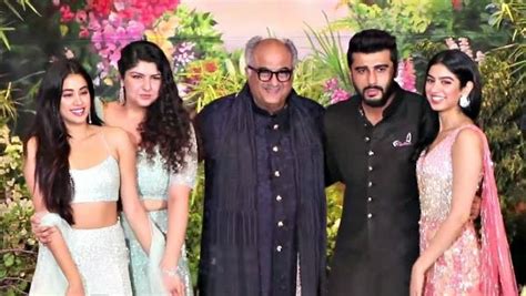 Boney Kapoor & Family To Live Together Under One Roof!