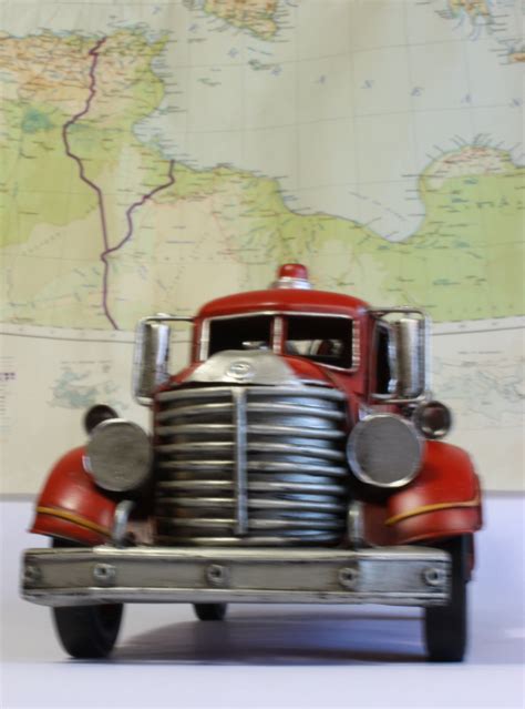 Fire Truck Model - Vintage Fire Engine - Retro American Fire Truck ...