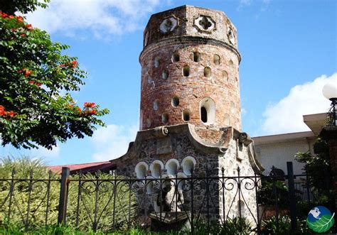 Heredia Costa Rica - A Small Mountain Town Near San Jose, Costa Rica