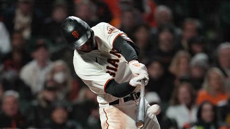 Giants' Kris Bryant joins elite company with historic NLDS performance ...