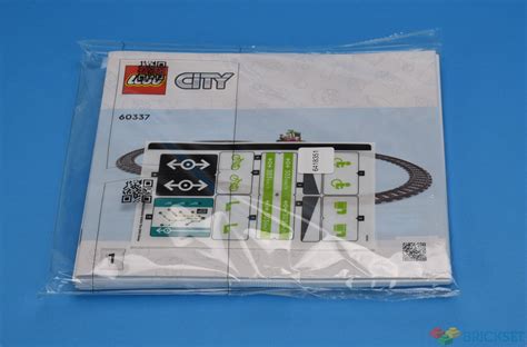 LEGO 60337 Express Passenger Train review | Brickset