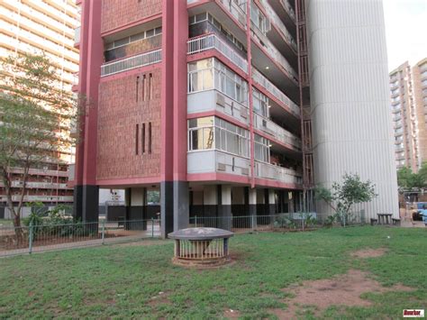 Flat To Rent In Sunnyside, Pretoria, Gauteng for R 3,540 /month