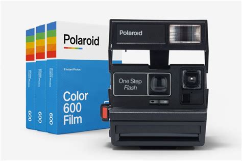 Polaroid Refurbished 600 Square Camera Review 2021 | The Strategist