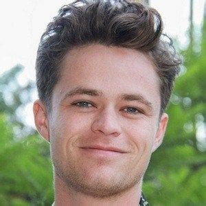 Harrison Gilbertson - Age, Family, Bio | Famous Birthdays