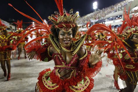 Rio de Janeiro Carnival highlights – in pictures | Rio carnival, Carnival dancers, Carnival