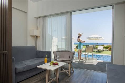 Pernera Beach Hotel in Protaras, Cyprus | Suites