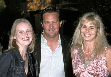 Matthew Perry's Parents: All About His Dad John, Mom Suzanne and ...