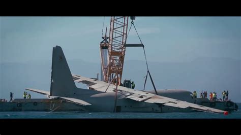 Dive wreck C 130 Hercules in Aqaba, Jordan - YouTube