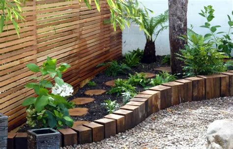 7 Timber Garden Edging Ideas | BetterLandscaping