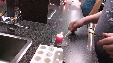 Burning hydrogen gas (science experiment) - YouTube